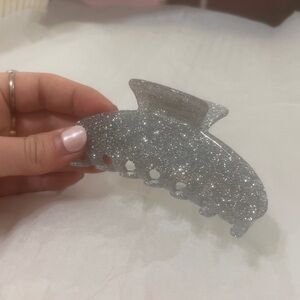 Sparkling Silver Hair Claw Clip (*ᴗ͈ˬᴗ͈)ꕤ*.ﾟ